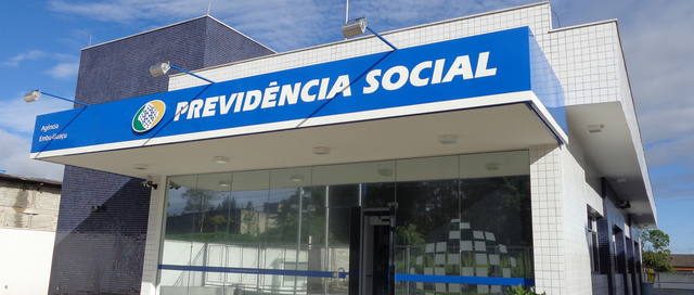 Fachada de unidade da Previdência Social