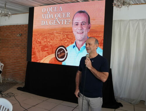 Café da manhã com deputado Helder reúne lideranças em Cariacica